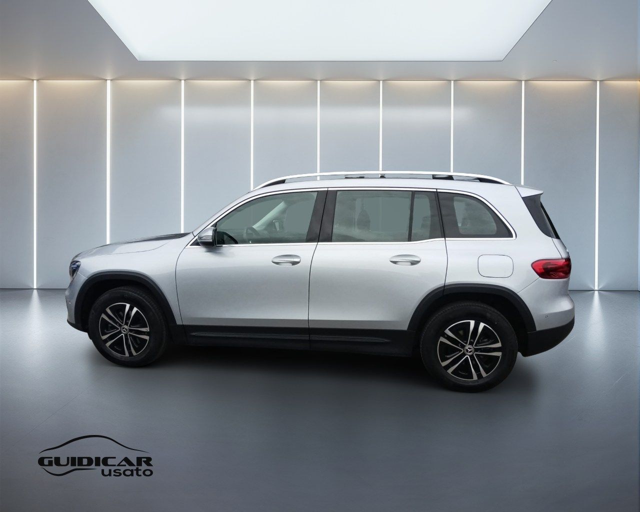 Mercedes-Benz GLB - X247 2023 - GLB 180 d Advanc imagem 3