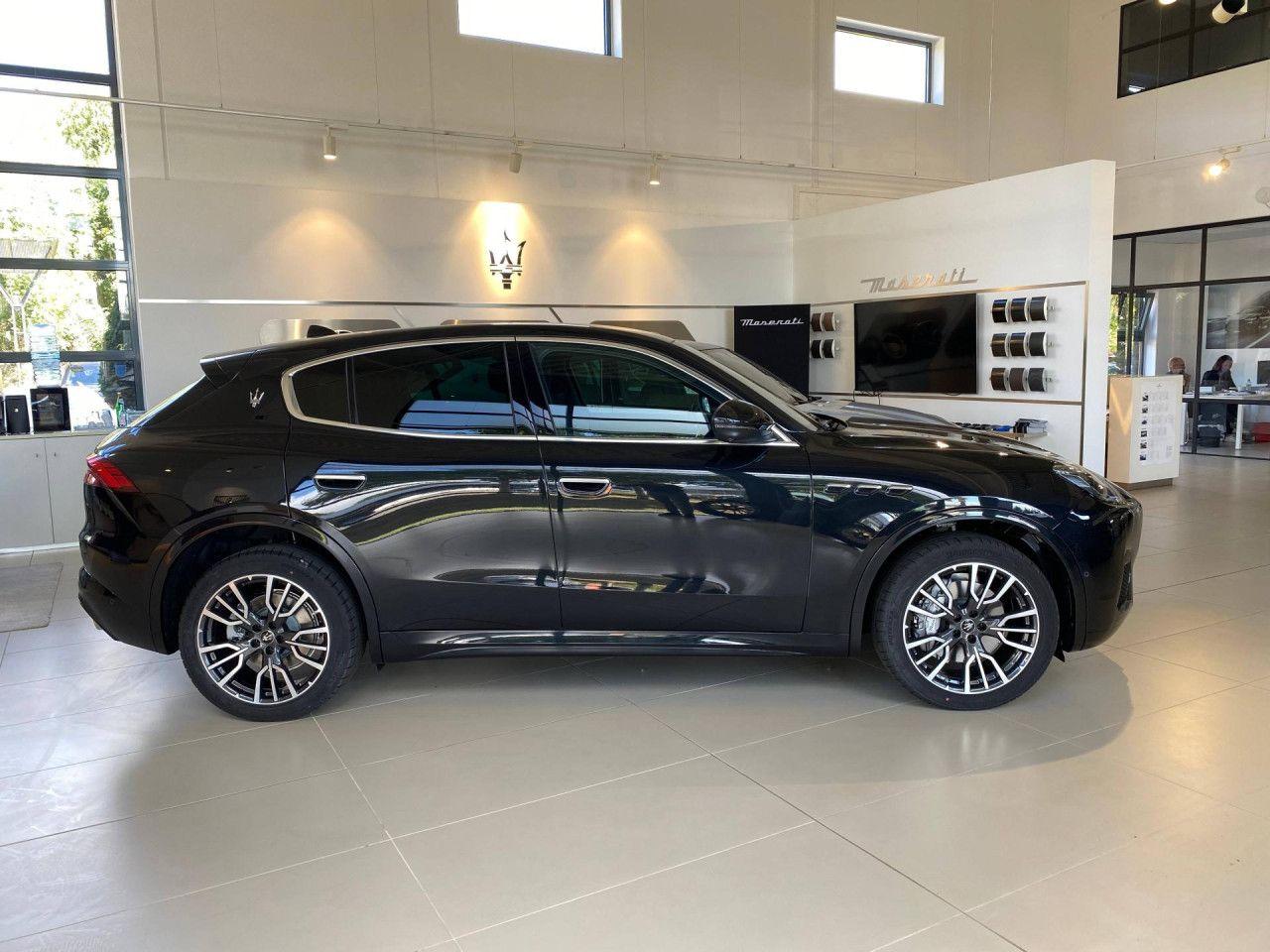 Maserati Grecale MY25 Klima Plus Surroundview