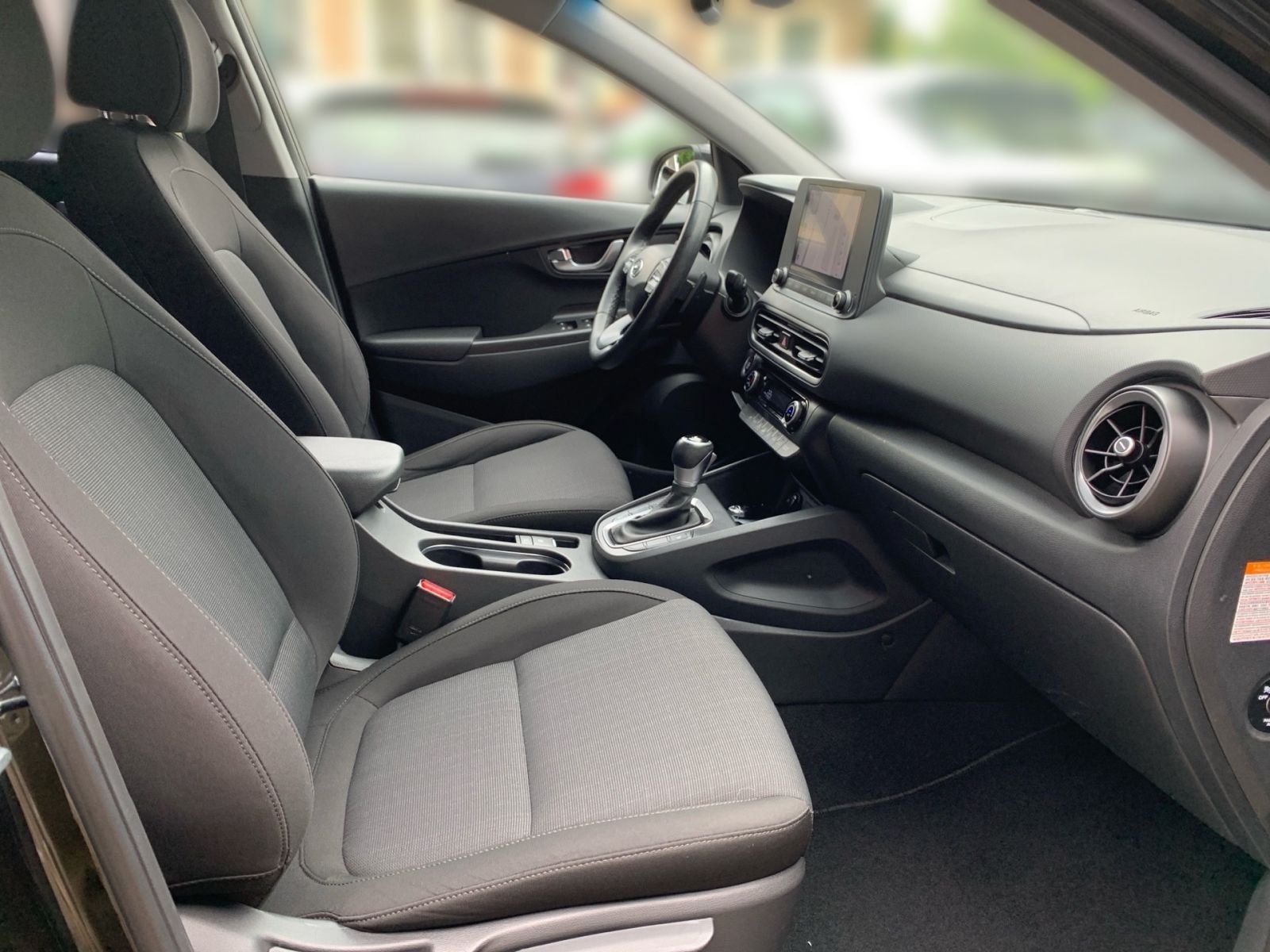 Fahrzeugabbildung Hyundai KONA 1.6 GDI Trend Hybrid Allwetter