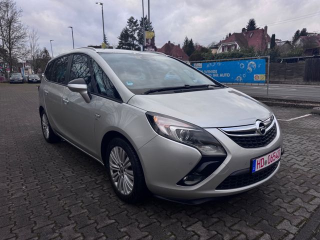 Opel Zafira C Tourer Drive 1 Hand / 8x Bereift NETTO