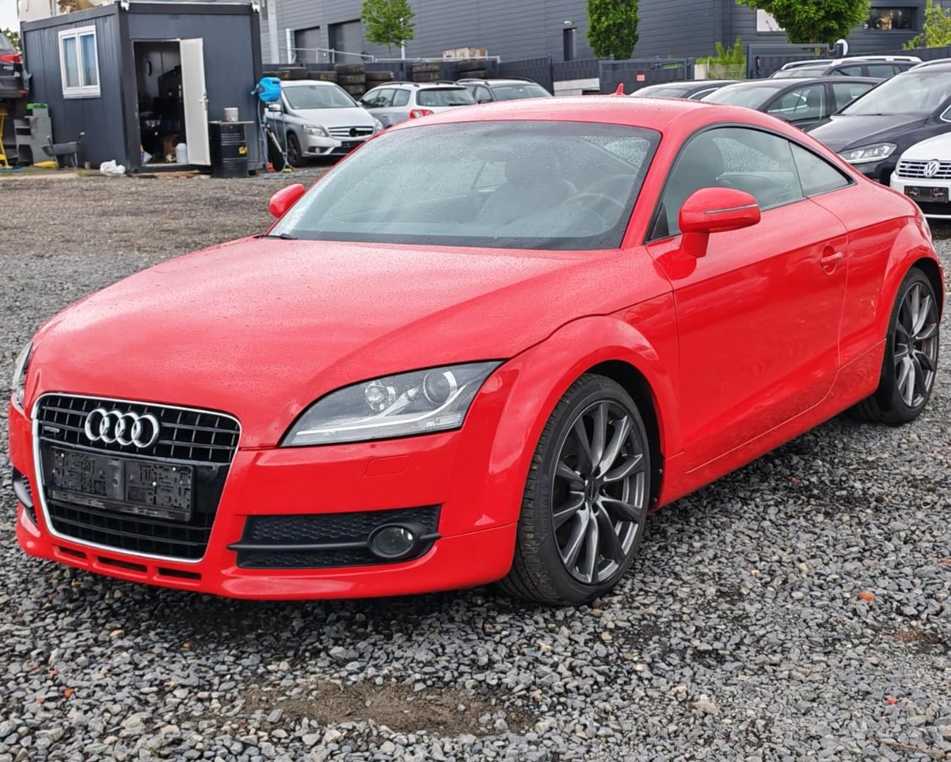 Audi TT 2.0 TFSI - Coupe - Roadster -