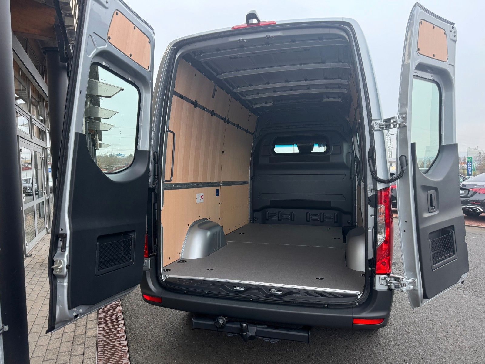 Fahrzeugabbildung Mercedes-Benz Sprinter 317 CDI 3665 Klima Kamera AHK