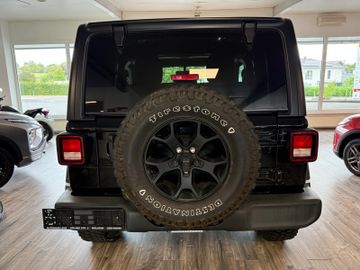 Jeep Wrangler - 7