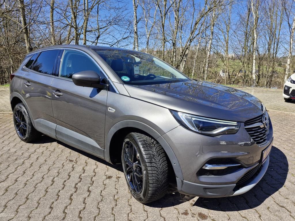 Autohaus Zimpel -  Opel Grandland X 1.6T Elektr. Heckklappe+Winter-Paket - Bild 2