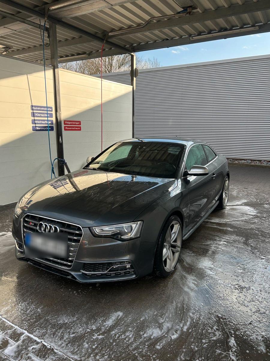 Audi S5