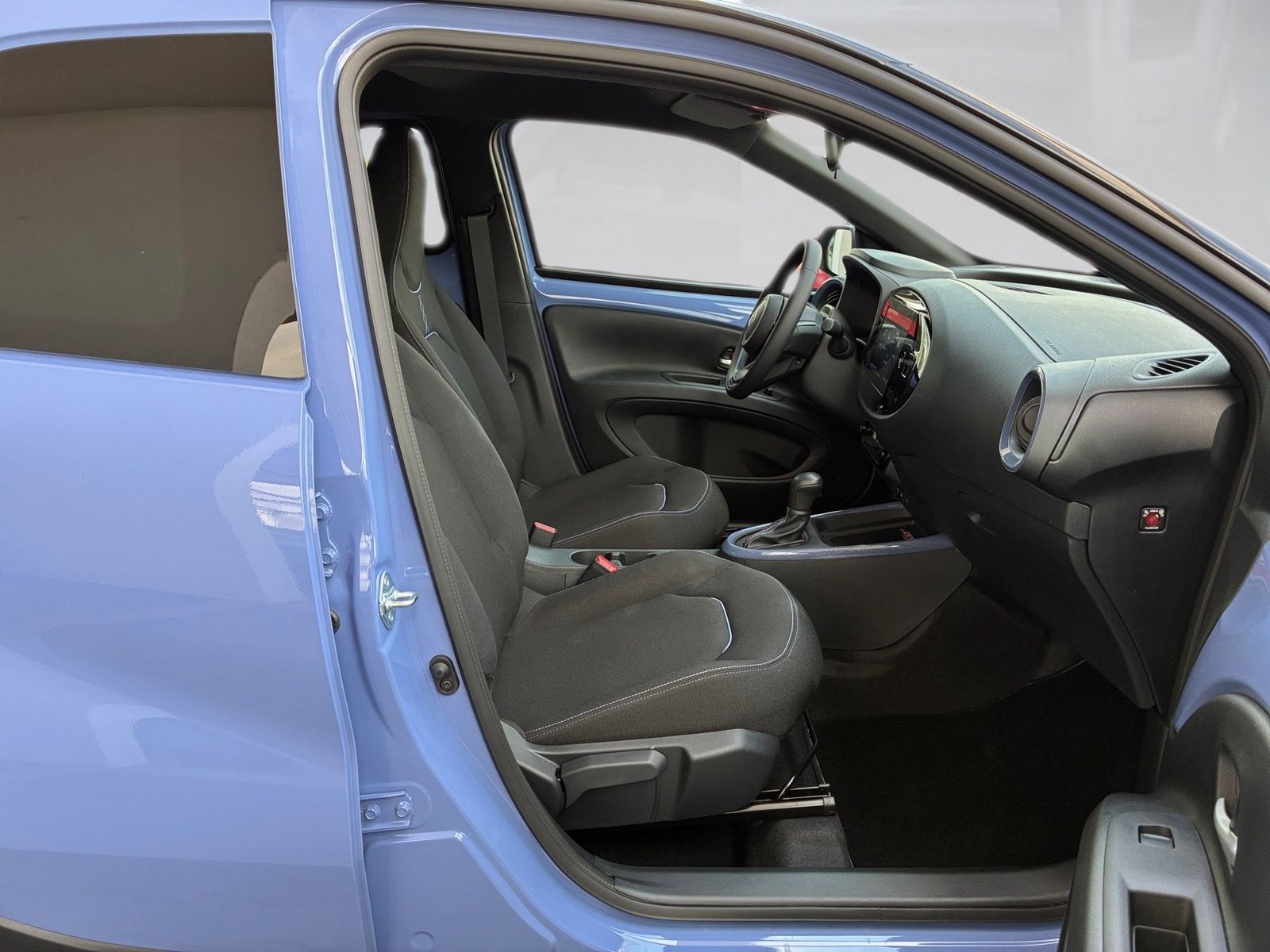 Fahrzeugabbildung Toyota Aygo X 1.5 Teamplayer NAVI LED KAMERA ACC