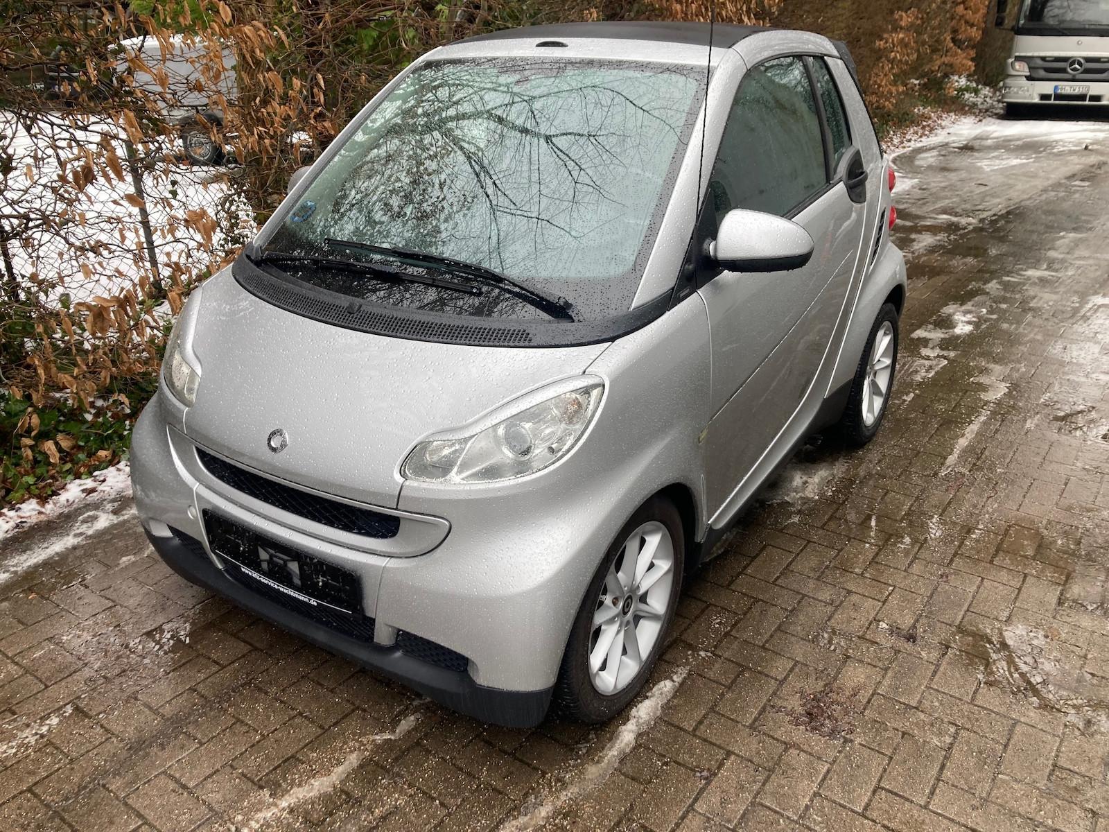 Smart ForTwo Cabrio MHD 52 kW Passion,Klima,Alu,Servo