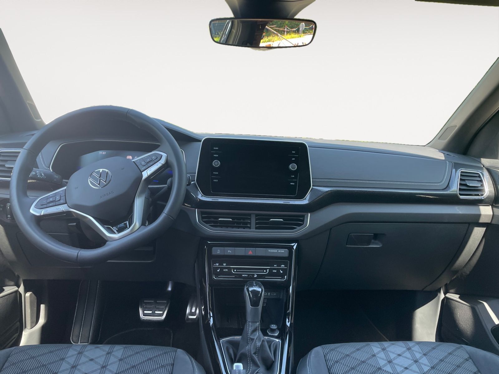 Volkswagen T-Cross - Bild 11