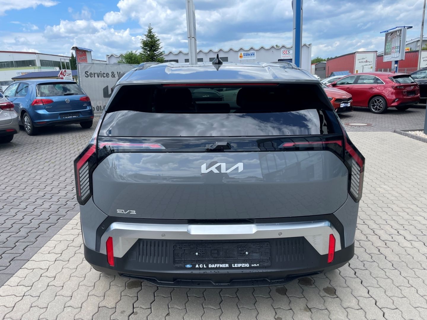 Fahrzeugabbildung Kia EV3 Earth LED totWinkAss elek Heckklappe Kamera