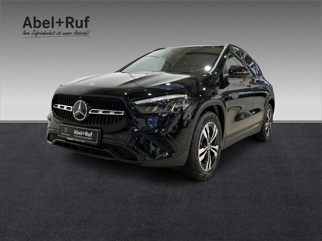 Mercedes-Benz GLA 200