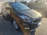 Kia Carens 1.7 CRDi Vision Perf. Na