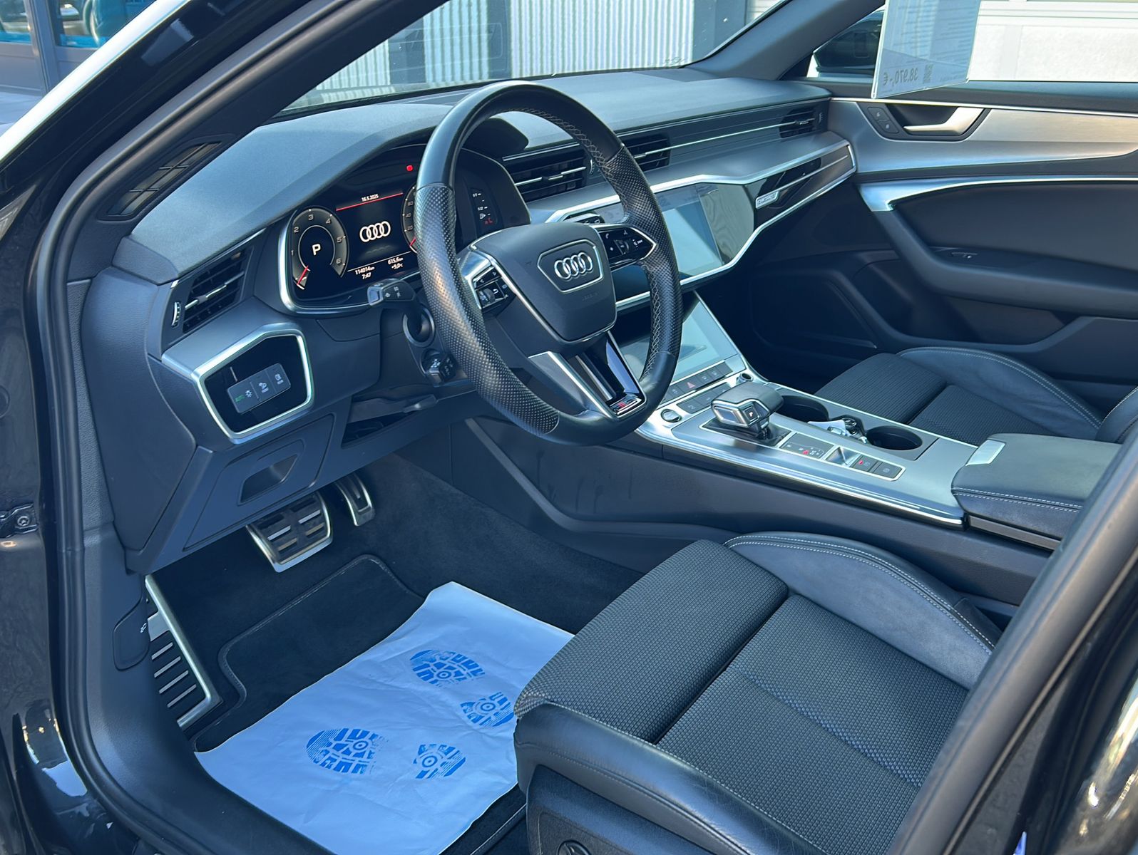 Fahrzeugabbildung Audi A6 Avant 50 TDI quattro S-Line Sport