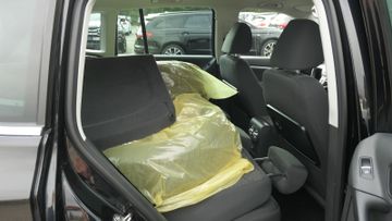Volkswagen Tiguan - 12