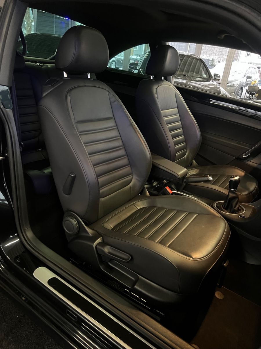 Fahrzeugabbildung Volkswagen Beetle Lim. 2.0 TDI Club R line SONDERMODEL*