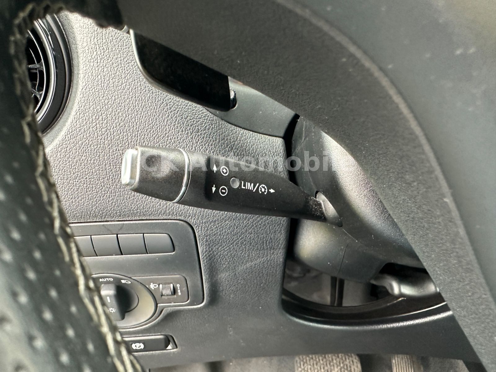 Fahrzeugabbildung Mercedes-Benz Vito Kasten 116 PRO Autom./Navi/Klima/Kamera/AHK
