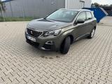 Peugeot TOP gepflegter 3008 1.2 PureTech 130 Allure  - Peugeot 3008 Gebrauchtwagen in Frankfurt