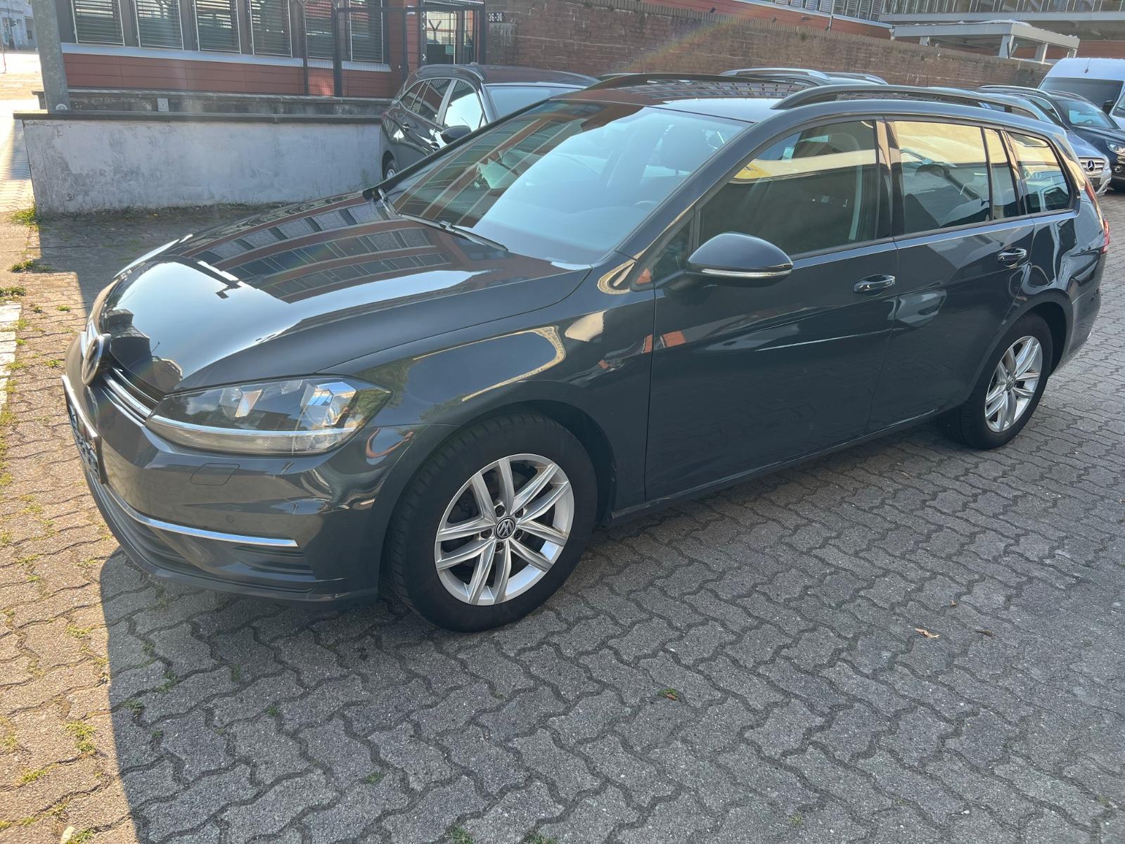 Volkswagen Golf VII Variant Comfortline BMT/Start-Stopp/NAV