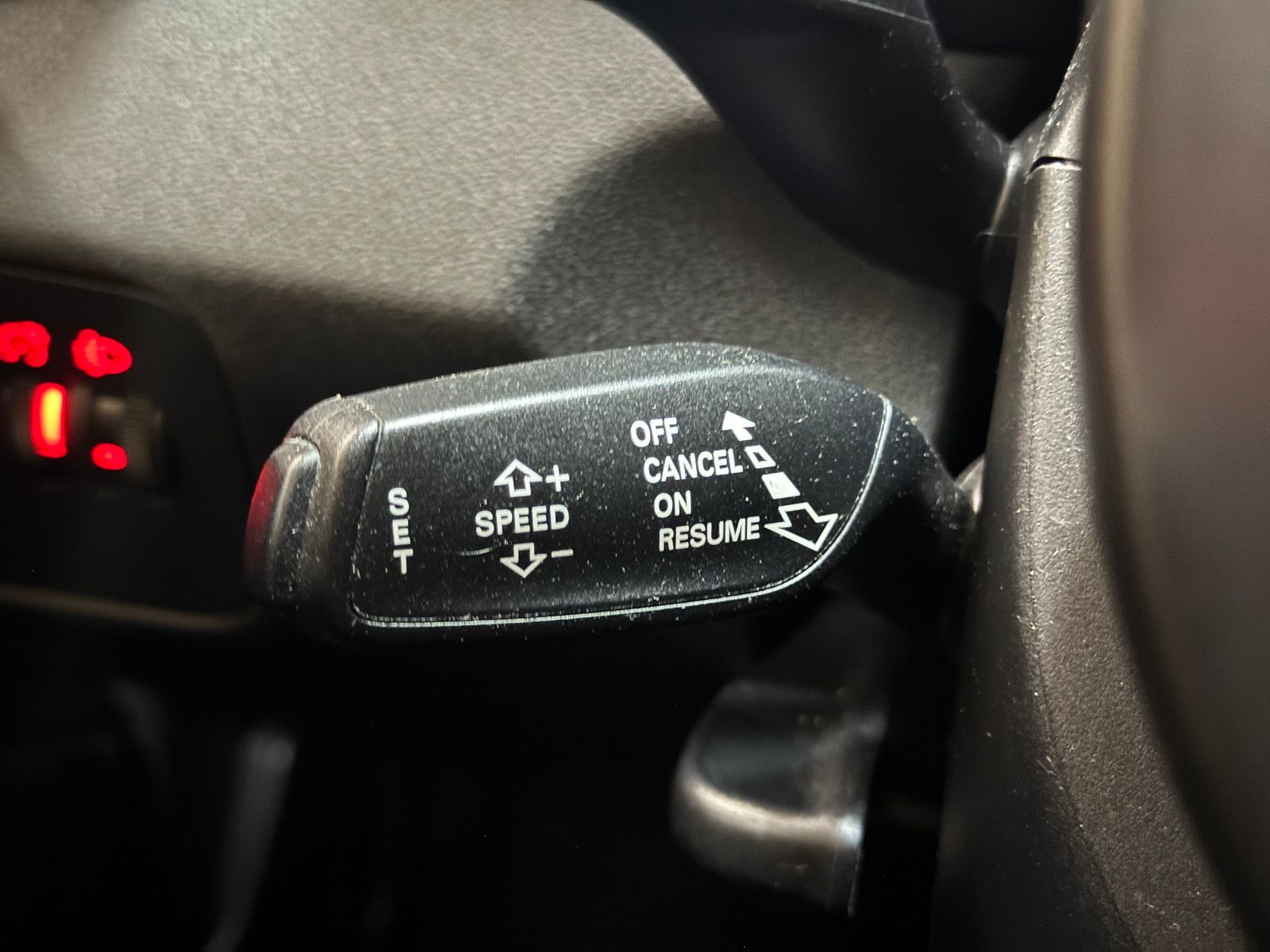 Fahrzeugabbildung Audi A1 1.6 TDI SPORTBACK S-TRONIC S-LINE AMBITION