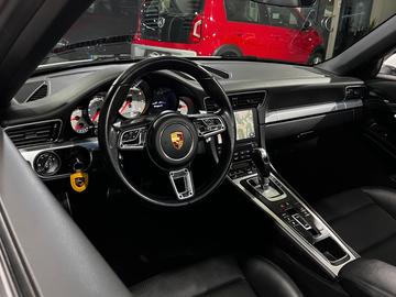صورة مصغرة 15 لـ 2017 Porsche 911 URMODELL