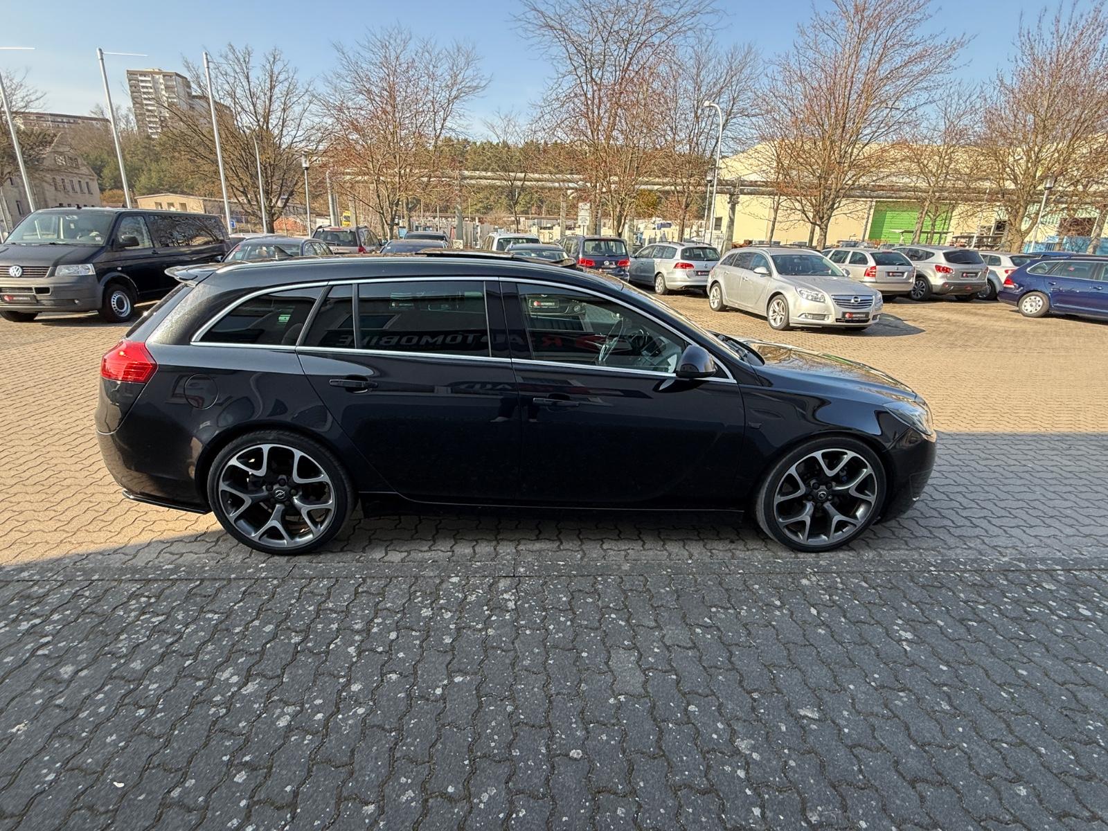 OPEL INSIGNIA A SPORTS TOURER OPC 4X4*PANORAMA | 325 ch | BVM