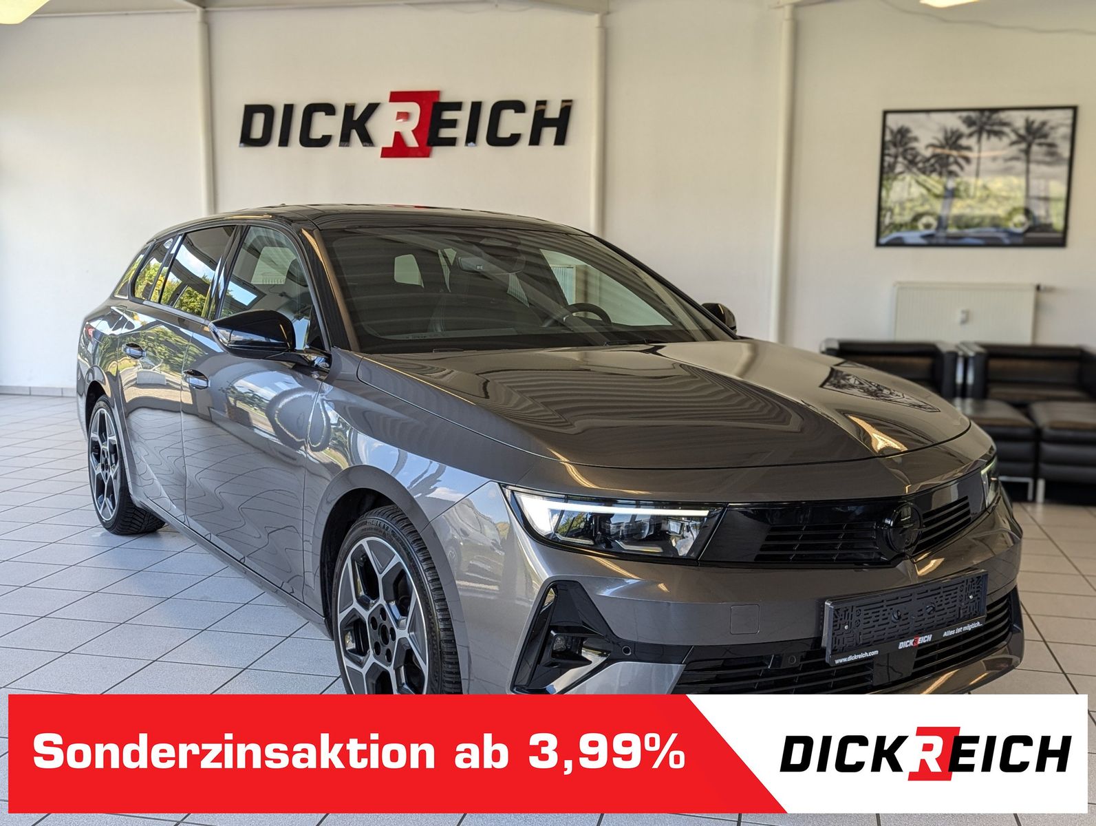 Fahrzeugabbildung Opel Astra 1.2 Ultimate Leder-Nappa Sitzlüft AHK Pano