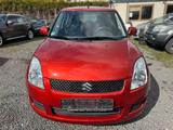 Suzuki Swift Lim. Black and White - Suzuki Swift: Orange
