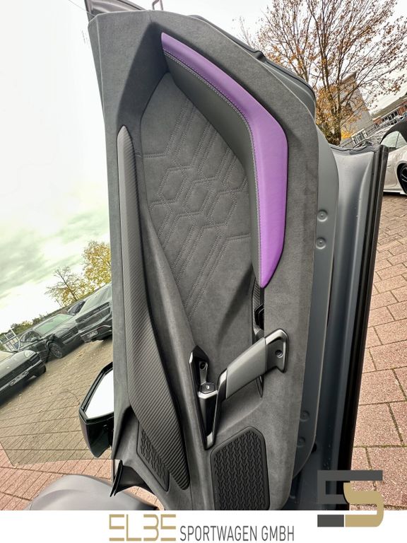LAMBORGHINI Revuelto 2026