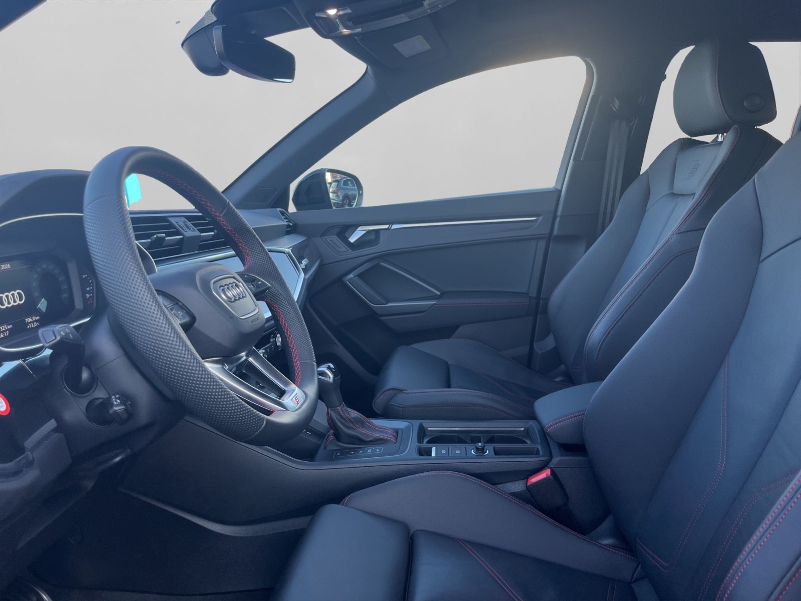 Audi Q3 - Bild 10