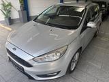 Ford Focus 1.5 TDCI*AUTOM*NAVI*PDC*USB*TEMP*ZHNR-NEU - Ford mit Diesel-Antrieb: Kombi, Automatik