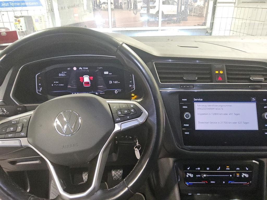 Fahrzeugabbildung Volkswagen Tiguan Allspace Life TDI *Standhzg*Navi*Cam*LED*