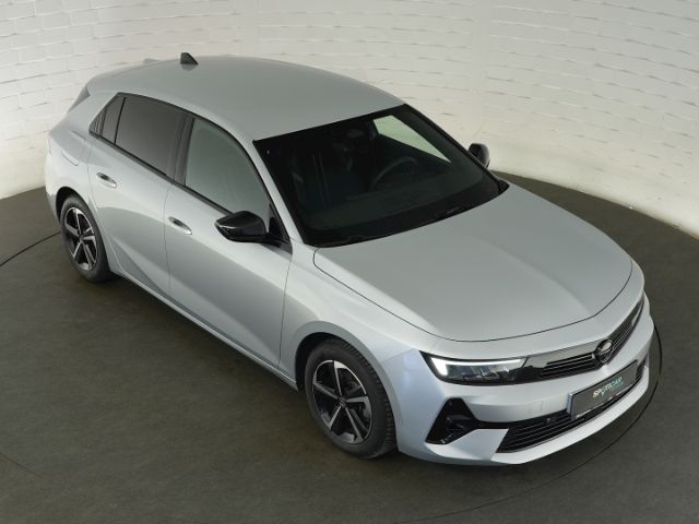 Astra L LIM GS+AHK+360 GRAD KAMERA+SITZ-/LENKRAD