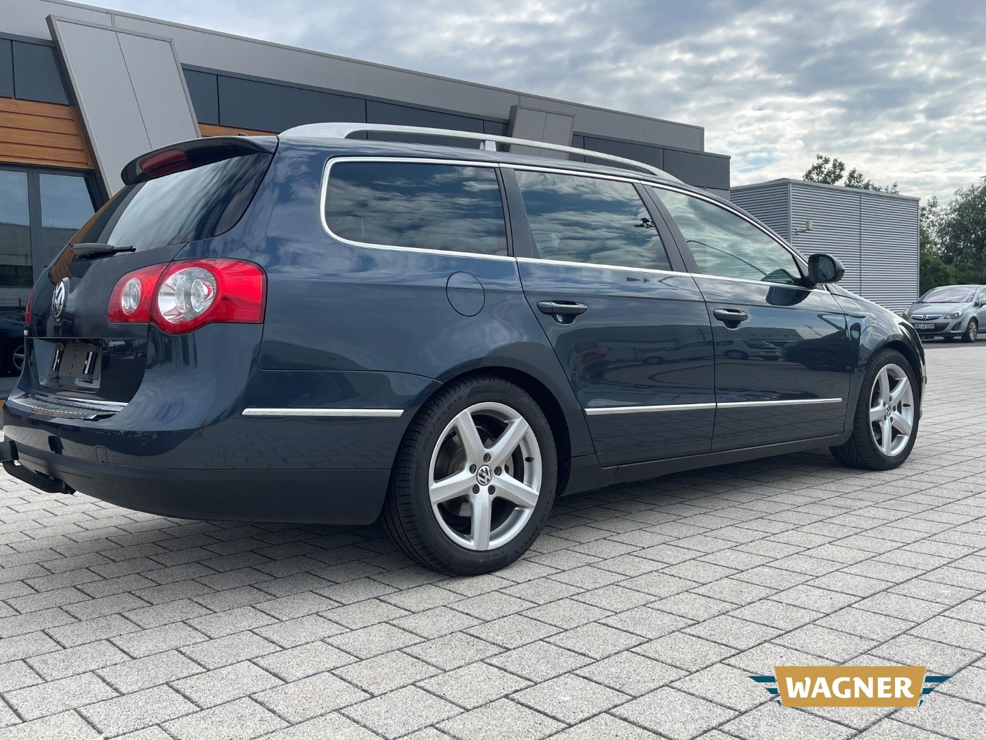 Fahrzeugabbildung Volkswagen Passat Variant Highline Lederausstattung
