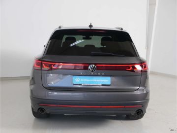 Volkswagen Touareg - 8