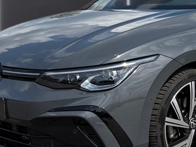 Golf 8 VIII R-Line 1.5 eTSI Navi ACC PDC v.+hi.