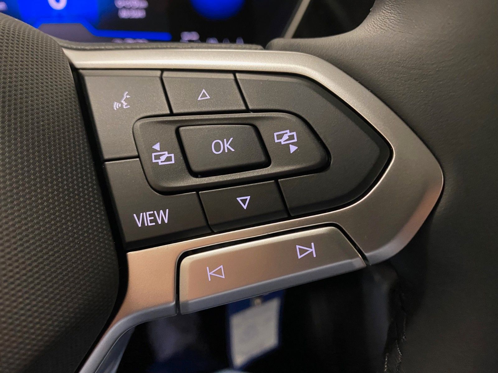 Fahrzeugabbildung Volkswagen T-CROSS 1.0 TSI OPF STYLE+KAMERA+ACC+SITZHEIZUNG