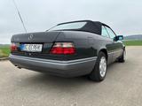 Mercedes-Benz E 220 CABRIO - gebrauchte Mercedes-Benz E 220 aus dem Jahr 1995