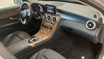 صورة 4 لـ 2016 Mercedes-BENZ C 180