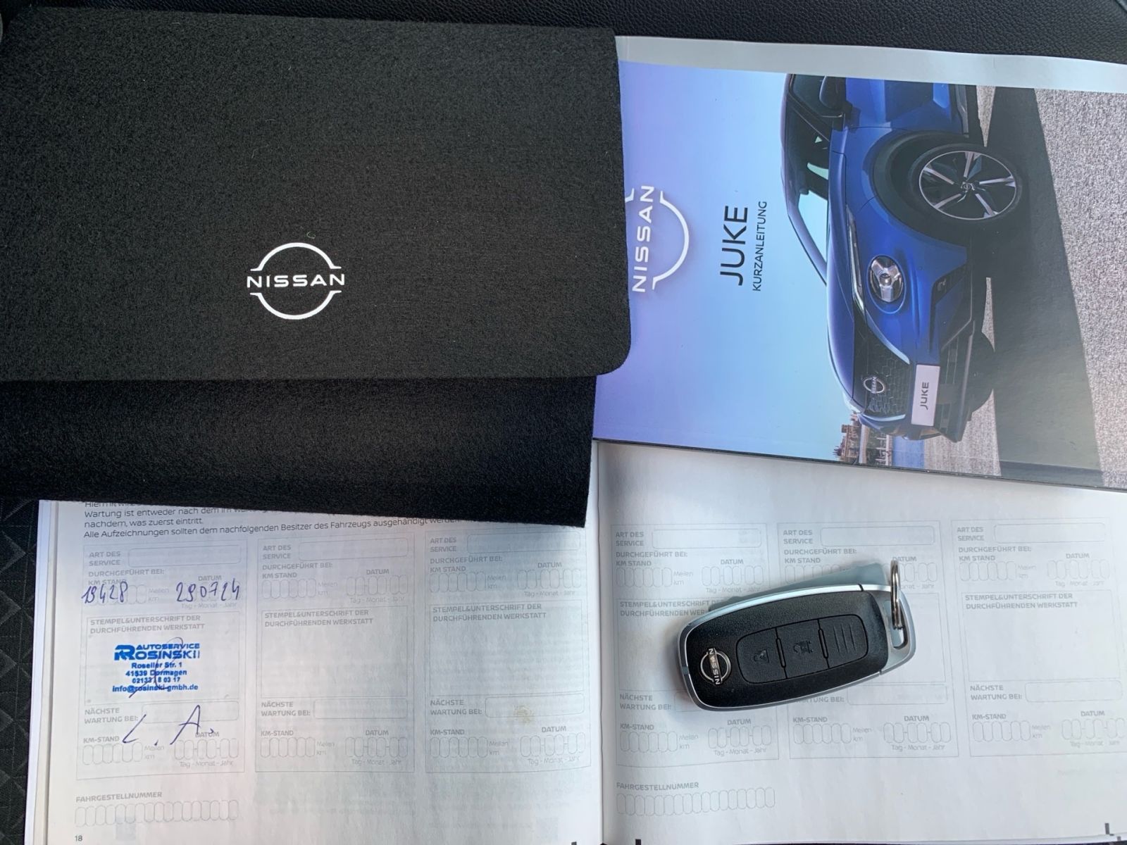 Fahrzeugabbildung Nissan Juke 1.0 DIG-T N-Connecta Navi Kamera