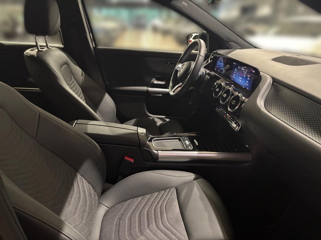 Mercedes-Benz GLA PROGRESSIVE AHK MBUX LED ADV., миниатюра 15