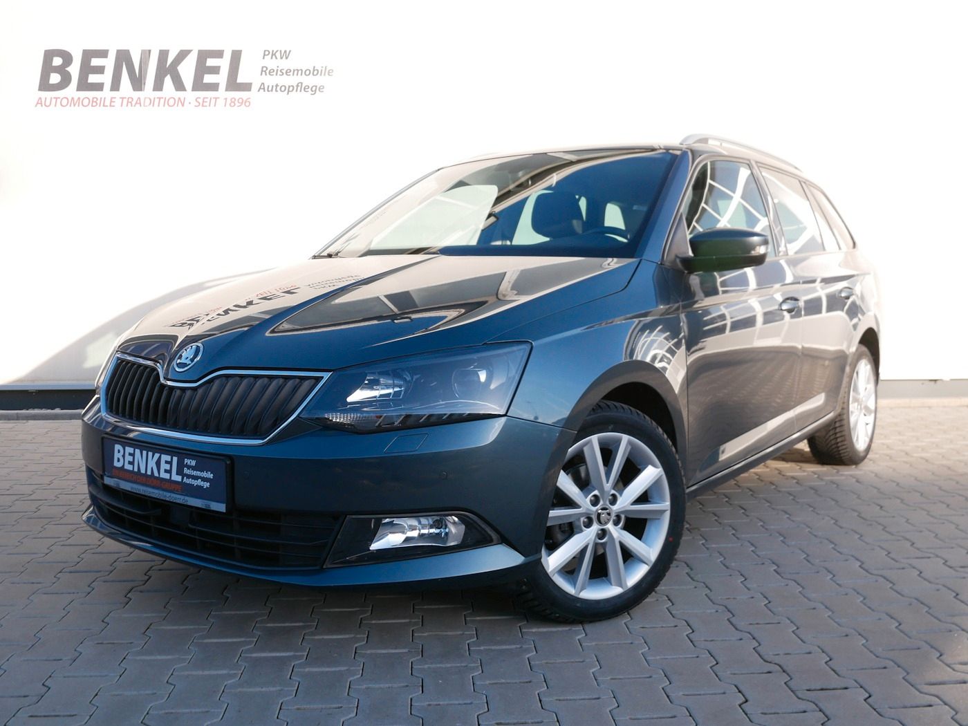Fahrzeugabbildung SKODA Fabia Combi 1.2 TSI Joy PDC SHZ NSW Klimaautom.