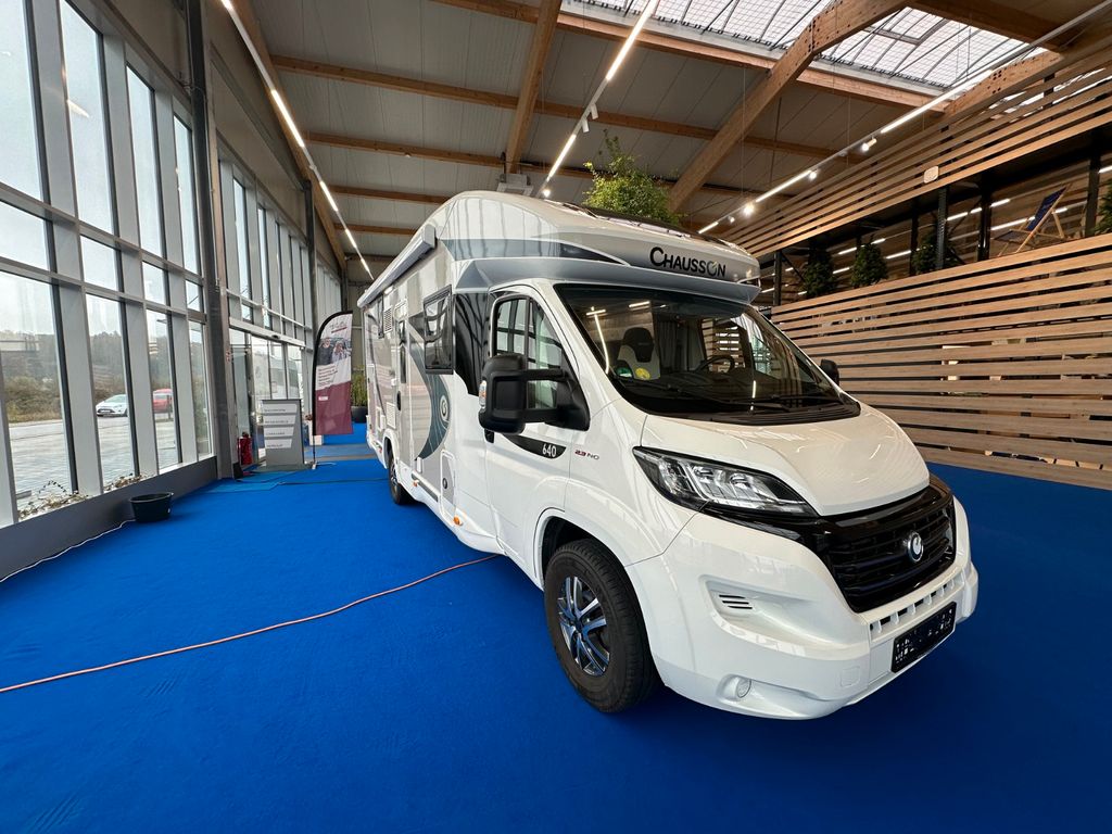 Chausson, 640 Titanium VIP