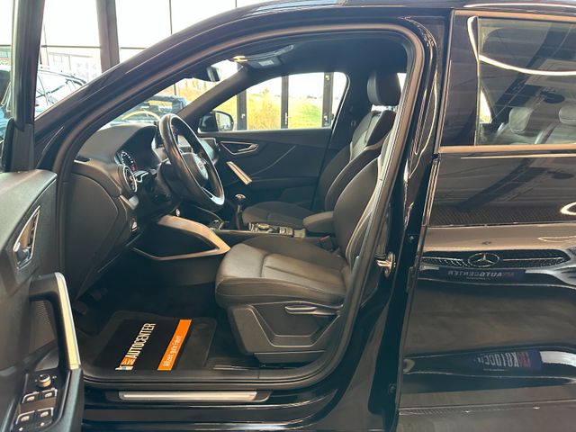 Audi Q2 30 TFSI sport *NAVI*TEMPOMAT*PDC*LED*SZHZ*