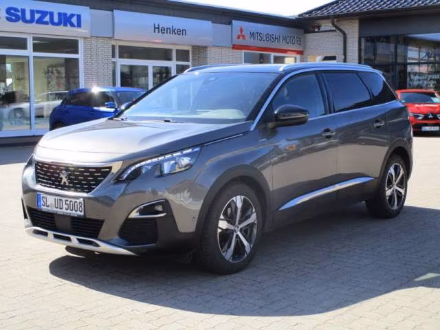 Peugeot 5008 Allure mit GT Line-Paket