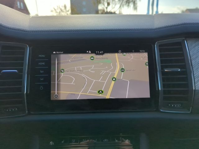 Fahrzeugabbildung SKODA Kodiaq 2.0 TDI DSG Style AHK NAV STANDHZG KAMERA