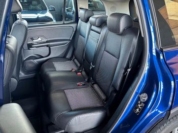 Mercedes GLB 200 - 9