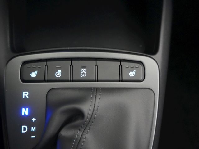 i10 FACELIFT TREND AT+NAVI+RÜCKFAHRKAMERA+SITZ-/