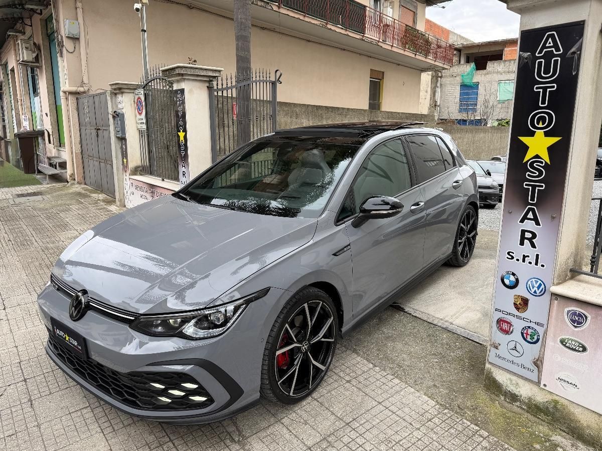 Volkswagen Golf 8 GTD 2.0 TDI 200 CV imagem 2