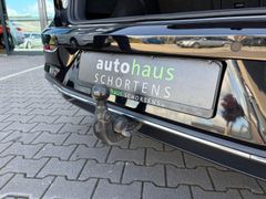 Fahrzeugabbildung Volkswagen Golf VIII Lim. Active eTSI *AHK*LED*TEMP*SHZ*