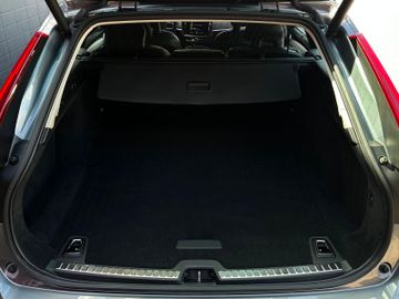 Volvo V90 - 7