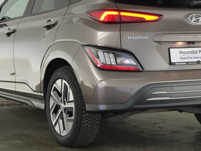 KONA Elektro TREND 39,2kWh+VOLL LED+NAVI+RÜCKFAH